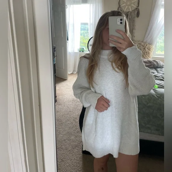 open lace back dress Knit Oversized Sweater Dress – Juniper main image 0